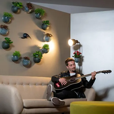 Ibis Szálloda