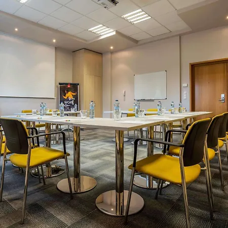 比尔森宜必思酒店 酒店 3*