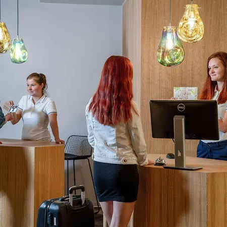 比尔森宜必思酒店 酒店 比尔森