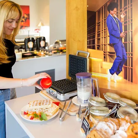 比尔森宜必思酒店 比尔森