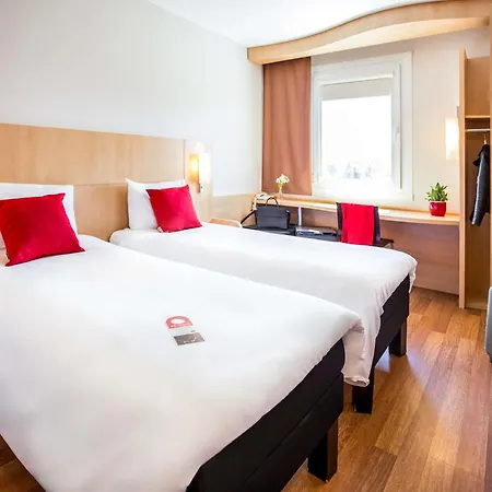 酒店 比尔森宜必思酒店 3*