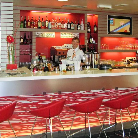 比尔森宜必思酒店 酒店 3*