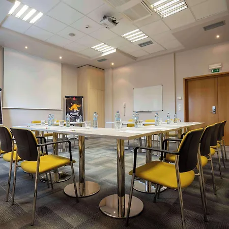 比尔森宜必思酒店 酒店