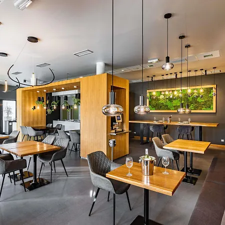Ibis Hotel