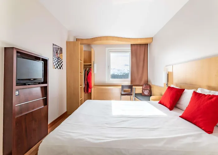 Ibis Pilzno