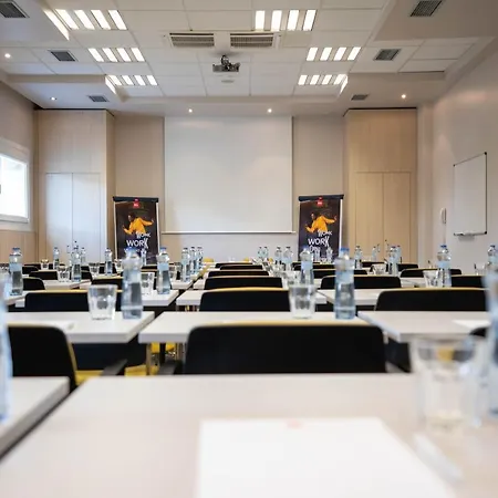 Hotel Ibis 3*