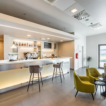 Hotel Ibis 3*