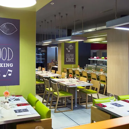 Ibis Hotel 3*